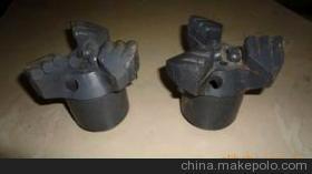 供應75內凹三翼金剛石復合片 高性能鉆探解決方案